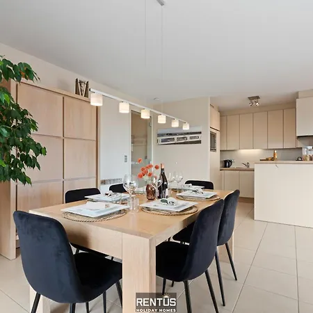 Sunny Horizon - Centrally Located In Nieuwpoort